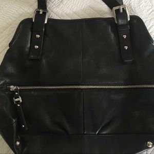 B Makowsky black leather shoulder bag.